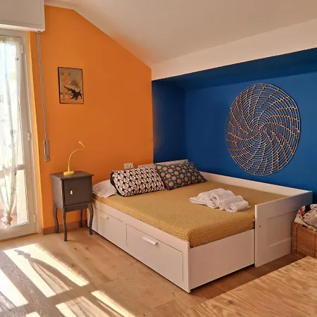 La Finestra Su Apartamento Arenzano